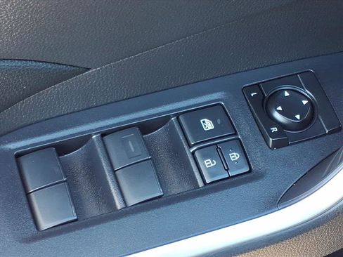 Certified 2025 Toyota RAV4 LE image 18