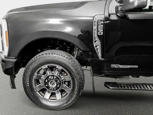 Used 2024 Ford F250 Lariat w/ Lariat Ultimate Package AWD/4WD image 18