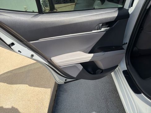 Used 2023 Toyota Camry LE FWD image 27