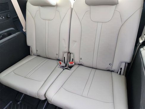 New 2026 Kia Sorento S image 21