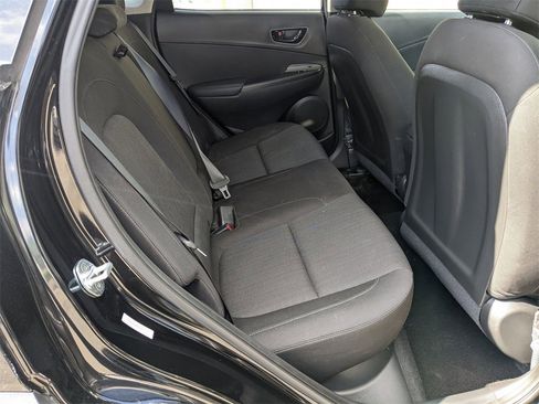 Used 2022 Hyundai Kona SEL image 26