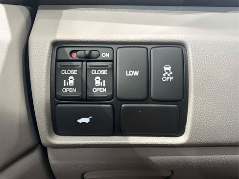 Used 2014 Honda Odyssey EX-L image 21