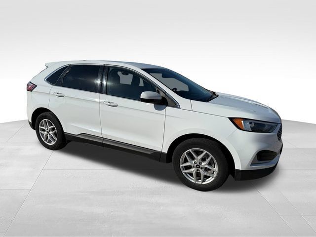 Used 2023 Ford Edge SEL AWD/4WD image 7