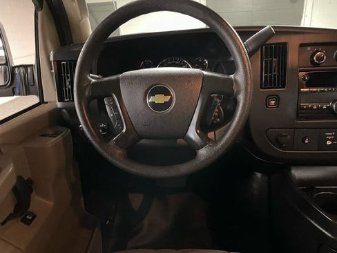 Used 2016 Chevrolet Express 2500 RWD image 14