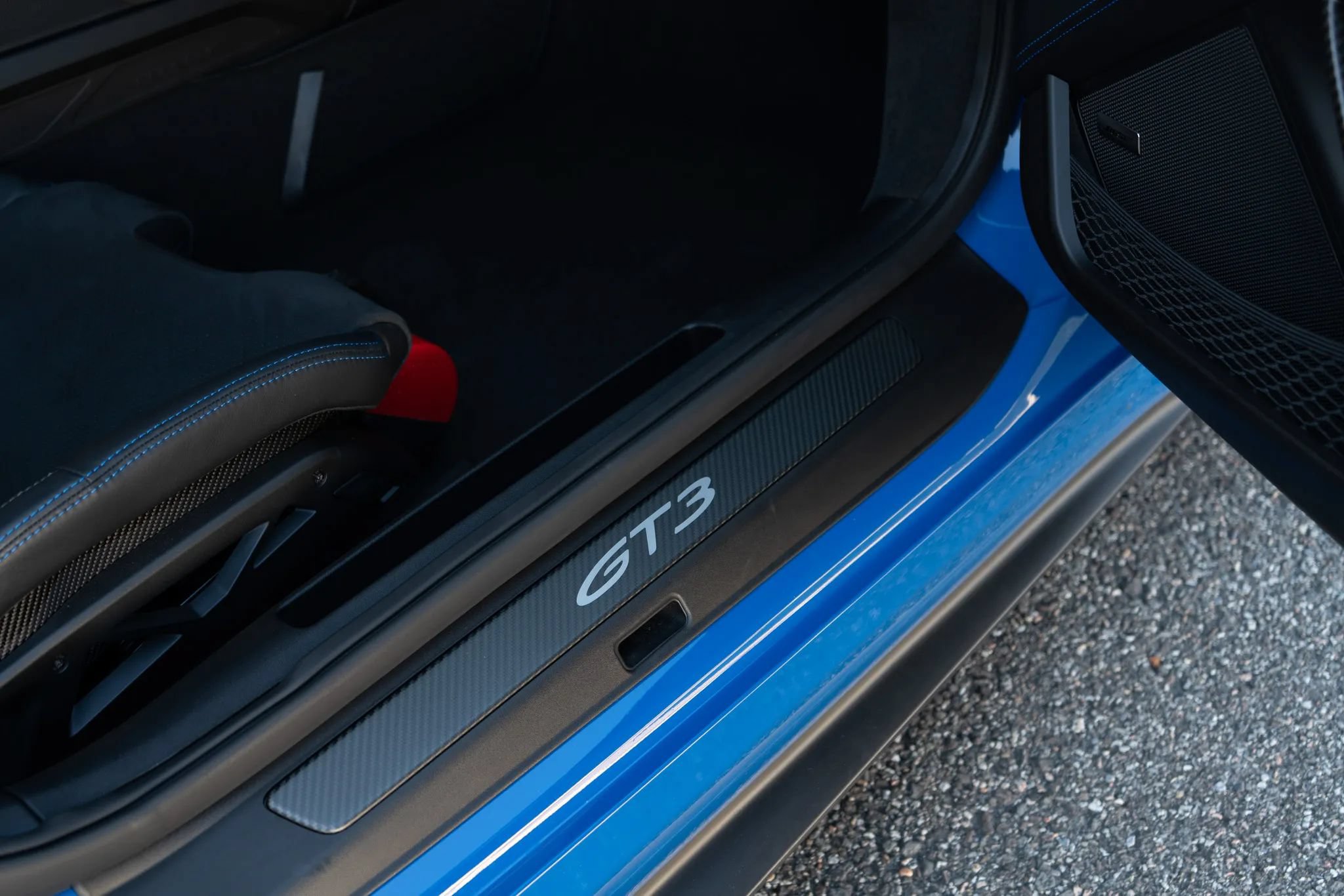 Used 2025 Porsche 911 GT3 RWD image 70