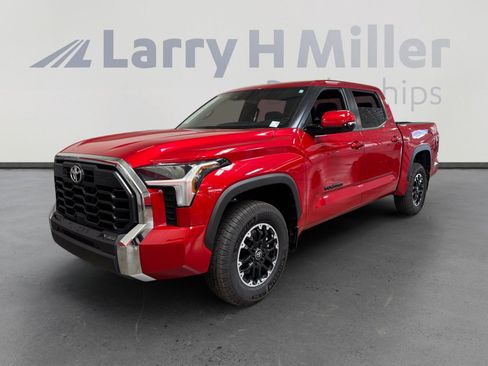 Certified 2026 Toyota Tundra SR5 w/ TRD Off-Road Package AWD/4WD image 1