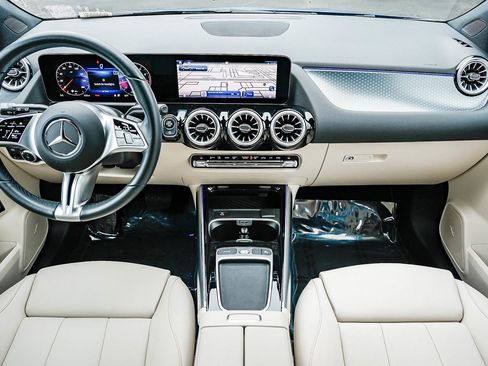 Certified 2025 Mercedes-Benz GLA 250 GLA 250 image 10