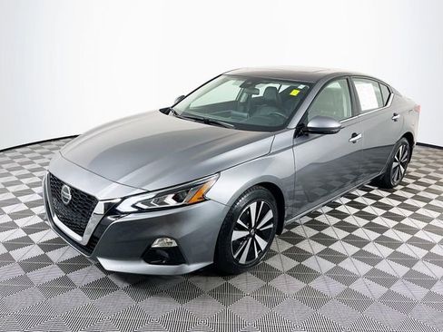 Used 2022 Nissan Altima 2.5 SL image 4