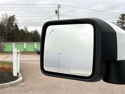 Used 2025 Ford Bronco Outer Banks image 29