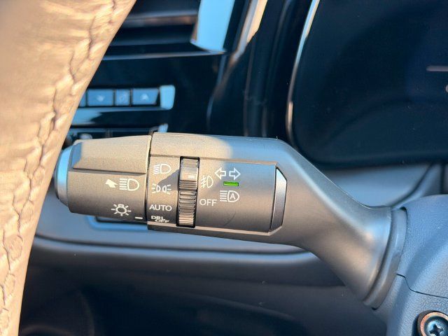 Certified 2026 Lexus TX 500h AWD w/ Technology Package image 18