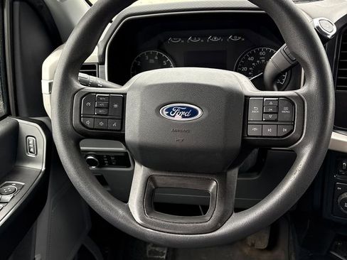 Used 2021 Ford F150 XL w/ Trailer Tow Package image 8