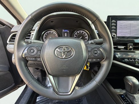 Used 2024 Toyota Camry SE FWD image 13