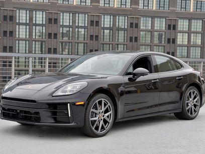 New 2026 Porsche Panamera 4