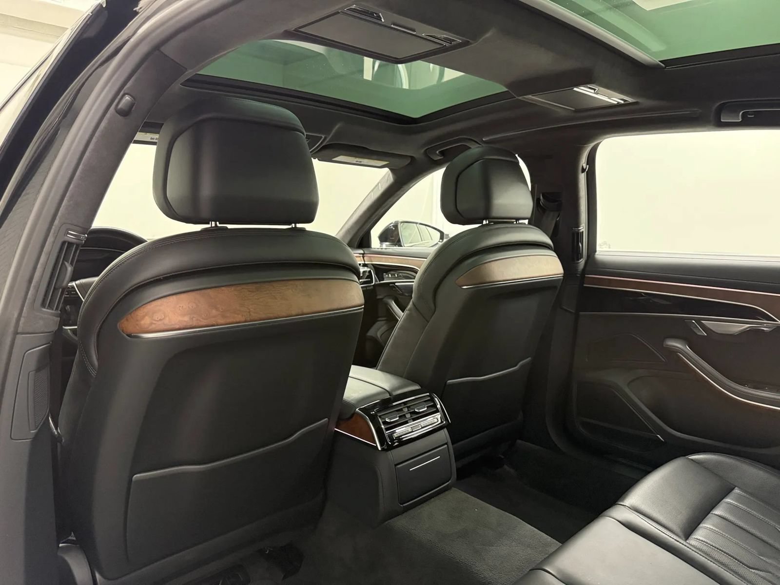 Used 2019 Audi A8 L 3.0T AWD/4WD image 16