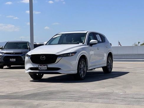 Certified 2025 MAZDA CX-5 AWD 2.5 S w/ Premium Plus Pkg image 6