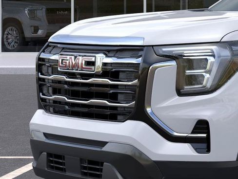 New 2027 GMC Terrain Elevation w/ Elevation Premium Package FWD image 13