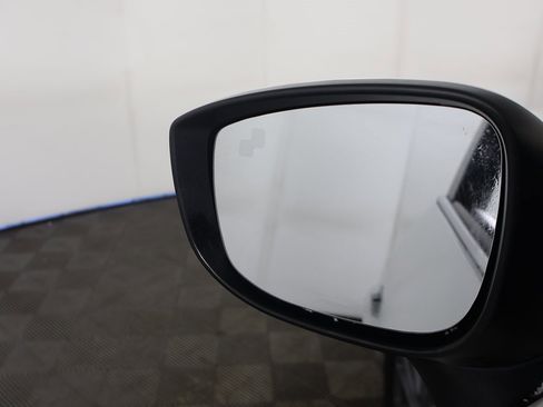 Used 2021 MAZDA CX-5 Touring image 32