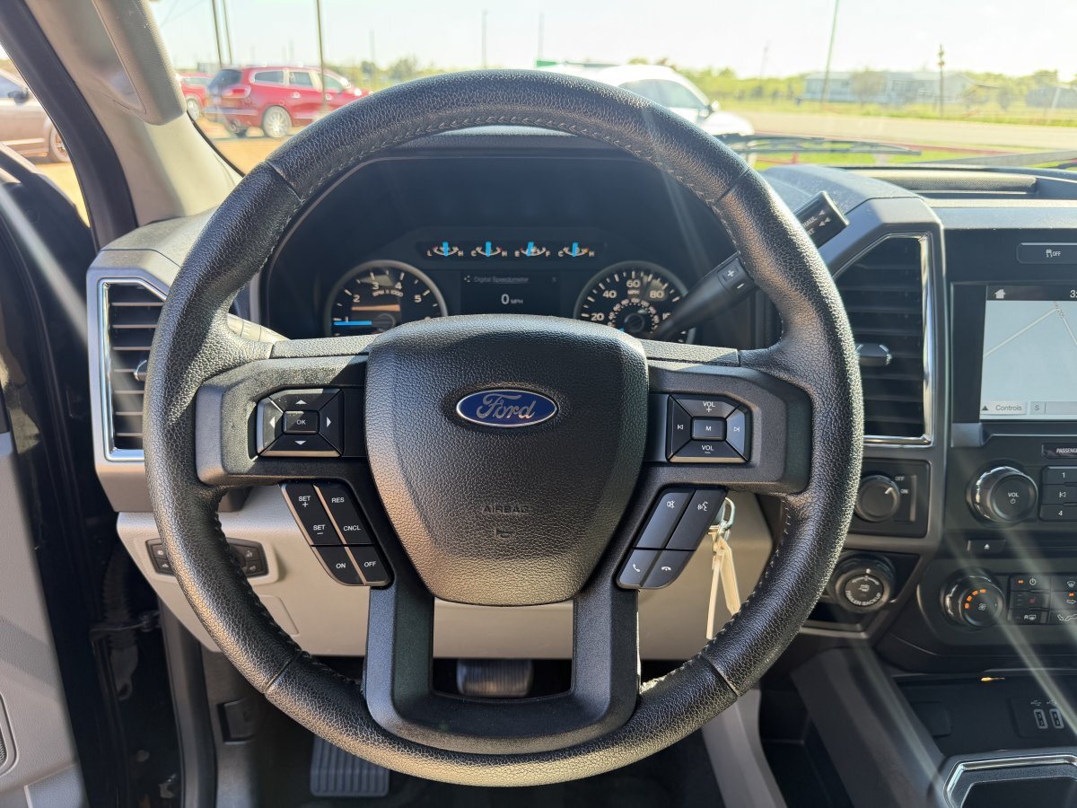 Used 2016 Ford F150 XLT w/ Equipment Group 302A Luxury RWD image 33