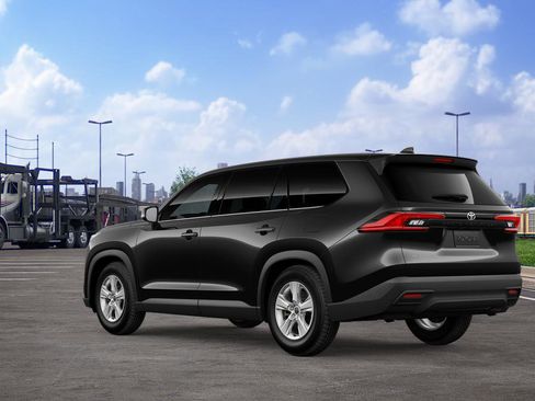 New 2026 Toyota Grand Highlander LE image 6