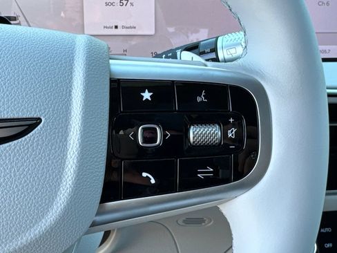 New 2026 Genesis GV70 2.5T Advanced AWD/4WD image 26