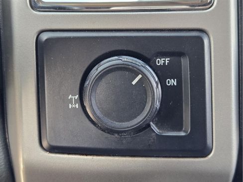 Used 2015 Ford F150 XLT w/ Equipment Group 302A Luxury RWD image 19