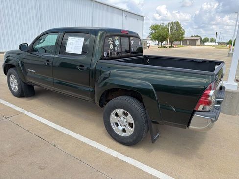 Used 2013 Toyota Tacoma 4x4 Double Cab w/ SR5 Pkg image 5