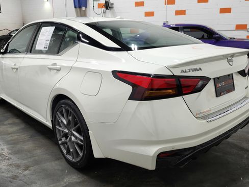 Used 2023 Nissan Altima 2.0 SR image 16