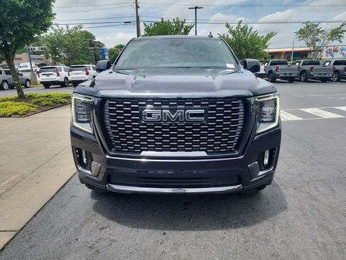 Certified 2023 GMC Yukon XL Denali Ultimate w/ LPO, Floor Liner Package AWD/4WD image 3