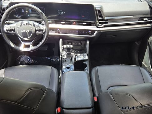 Certified 2023 Kia Sportage EX FWD image 12