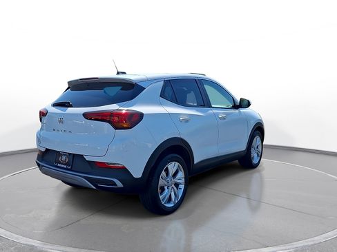Used 2024 Buick Encore GX Preferred FWD image 8