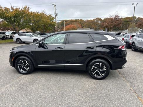 Used 2024 Kia Sportage LX AWD/4WD image 6