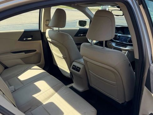 Used 2013 Honda Accord EX-L image 9