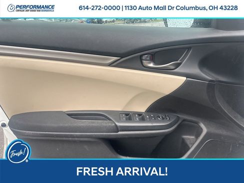 Used 2017 Honda Civic Sport image 12