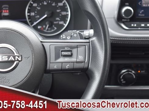 Used 2024 Nissan Rogue S AWD/4WD image 26