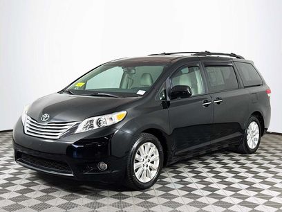 Used 2012 Toyota Sienna Limited w/ Premium Pkg