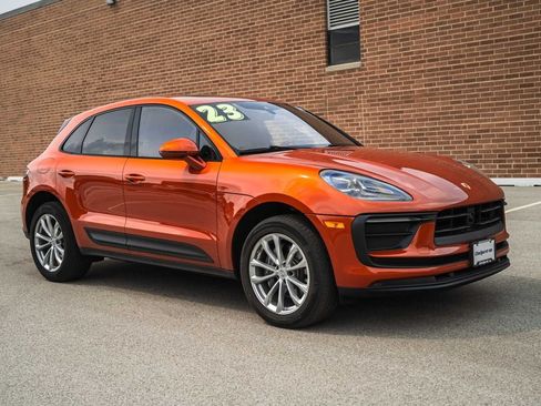 Used 2023 Porsche Macan AWD/4WD image 13