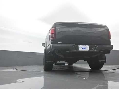 Certified 2018 Ford F150 Raptor w/ Equipment Group 802A Luxury image 36