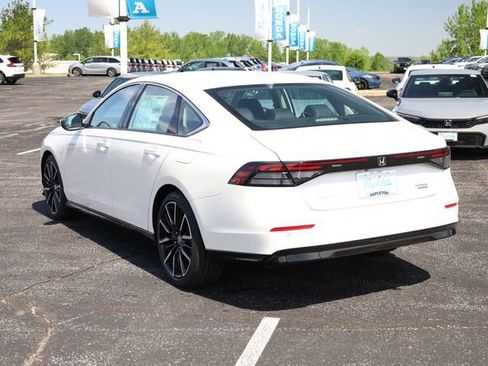 New 2026 Honda Accord Touring image 6