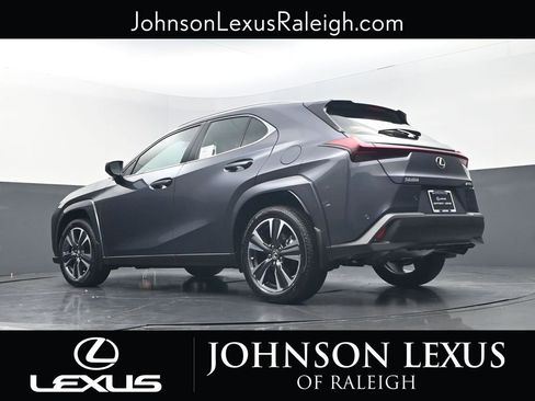 New 2026 Lexus UX 300h FWD image 17