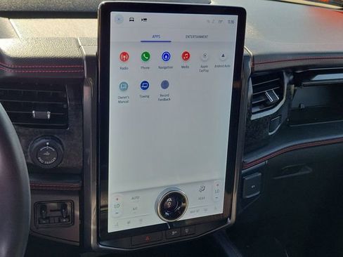 Certified 2022 Ford Expedition Limited image 8