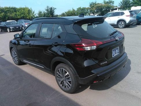 Used 2024 Nissan Kicks SR FWD image 3
