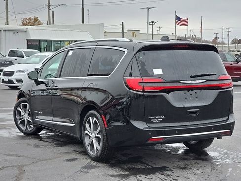 New 2026 Chrysler Pacifica Pinnacle image 63