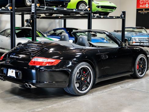 Used 2008 Porsche 911 Carrera S image 2