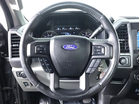 Used 2018 Ford F150 XLT w/ Equipment Group 302A Luxury image 11