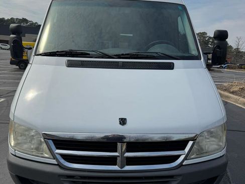 Used 2006 Dodge Sprinter 2500 w/ PWR Convenience Group image 8