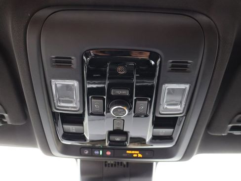 New 2026 Chevrolet Suburban RST w/ Advanced Technology Package AWD/4WD image 21