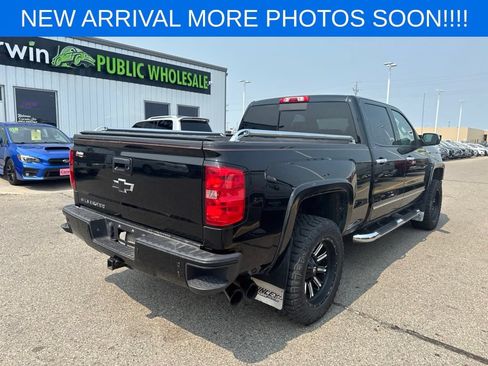 Used 2014 Chevrolet Silverado 1500 High Country w/ High Country Premium Package AWD/4WD image 8