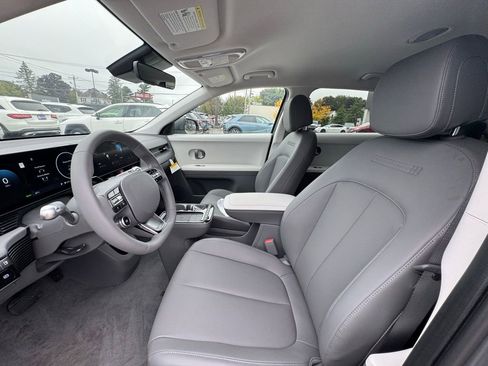 New 2025 Hyundai Ioniq 5 SEL image 20