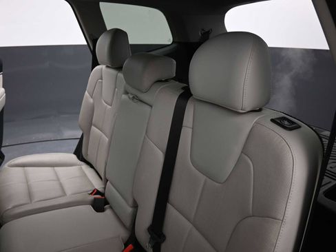 Used 2021 Kia Telluride EX w/ Towing Package image 20