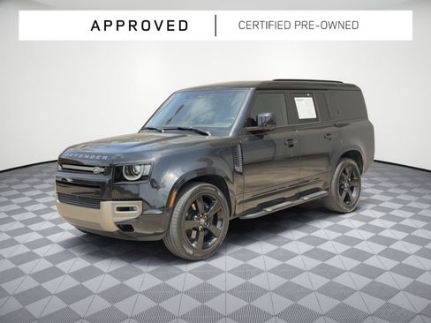 Used 2025 Land Rover Defender 130 X-Dynamic SE AWD/4WD image 1